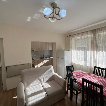 Skanderbeg Square Apartment Тирана Екстериор снимка